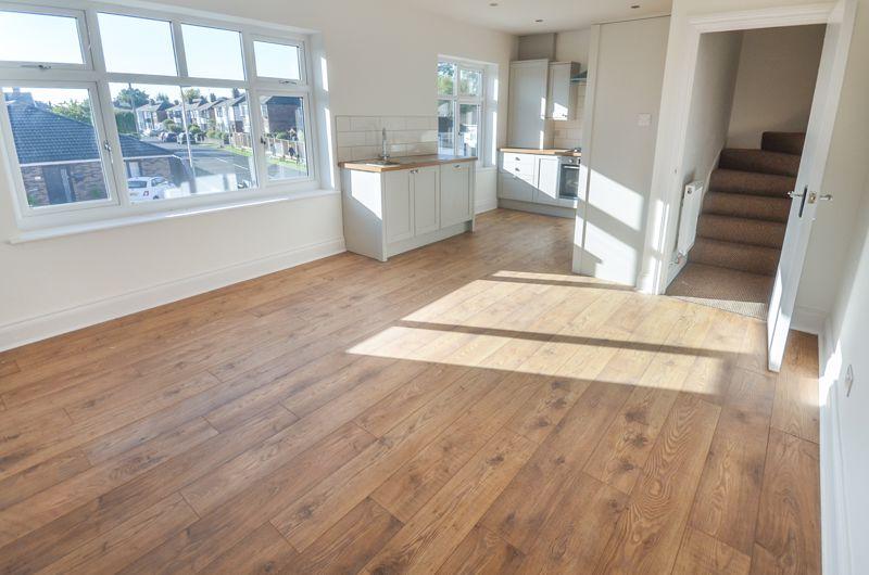 Pit Lane, Widnes 2 bed duplex £800 pcm (£185 pw)