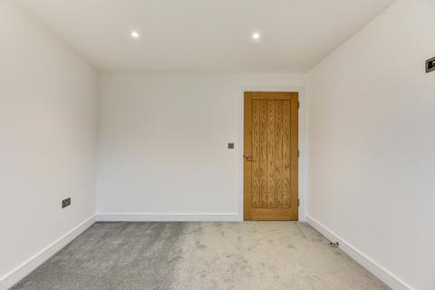 39a School Road, Upper Beeding, Steyning, BN44 3HY