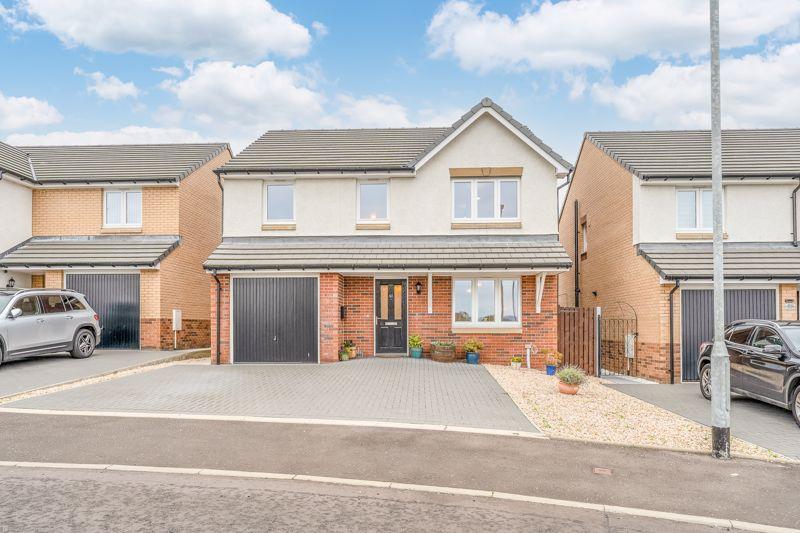 67 Brora Road, Kilmarnock, KA3 1AH 4 bed detached villa £230,000