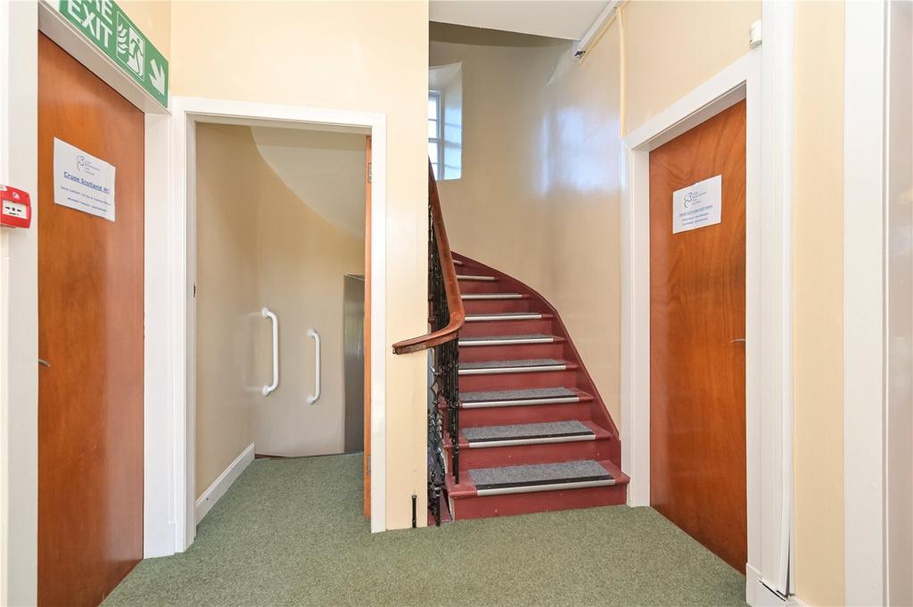 1st Floor Stairway
