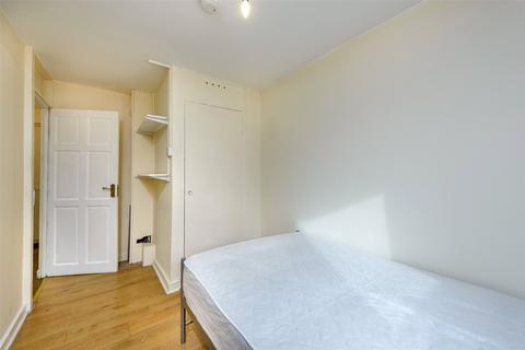 12 Cooper Close, London, SE1 7QU