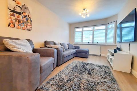 3 Dorchester Drive, Feltham, TW14 8HP