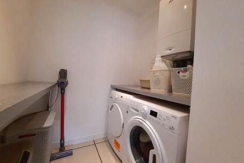 3 Dorchester Drive, Feltham, TW14 8HP