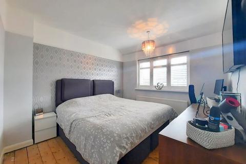 3 Dorchester Drive, Feltham, TW14 8HP