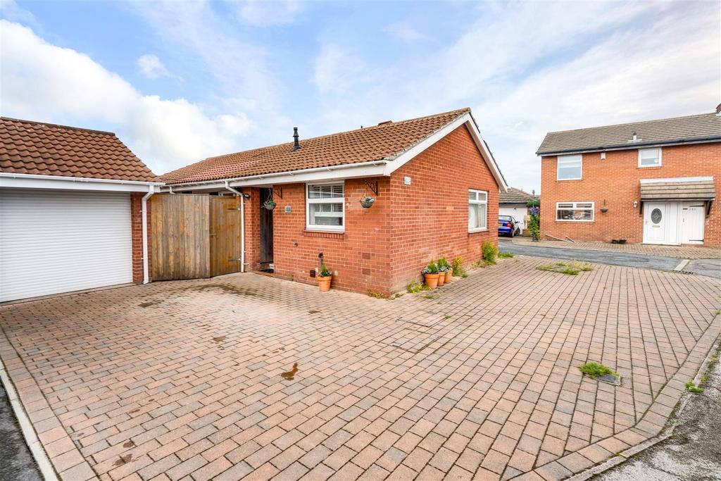 Belvedere Parade, Bramley 3 bed detached bungalow £220,000