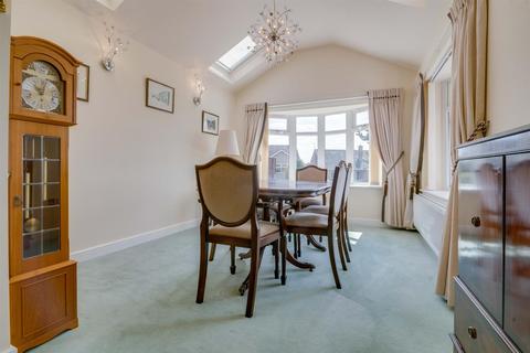 2 Lane End View, Rotherham, S60 3HH