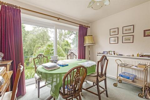 19 Castle Mount Crescent, Bakewell, DE45 1AT