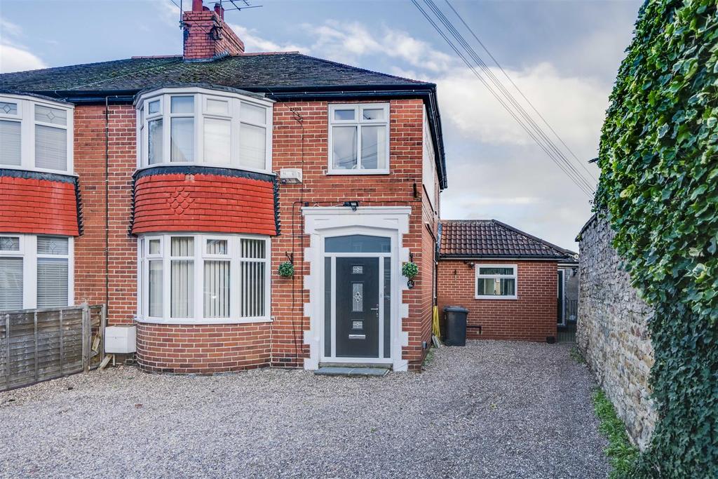 31b Castlegate, Tickhill 4 bed semidetached house for sale £287,500