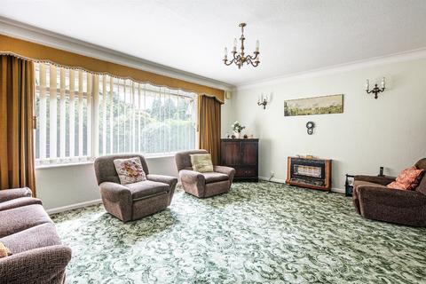 160 Dore Road, Sheffield, S17 3HA