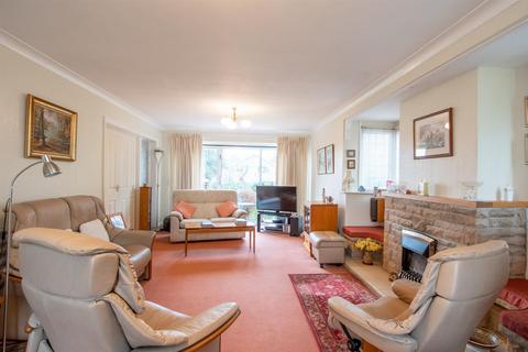 29 Burlington Road, Dore, Sheffield, S17 3NQ