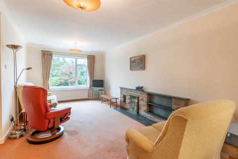 31 Old Hay Close, Sheffield, S17 3GP