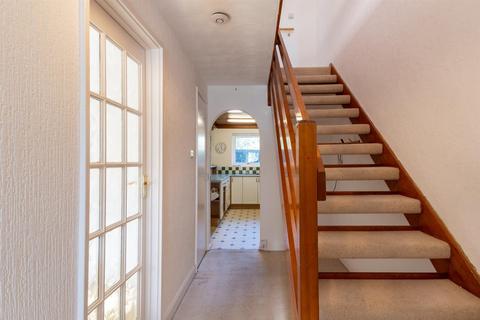 62 Causeway Head Road, Sheffield, S17 3DU