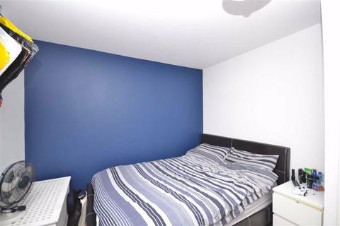 2 Apple Tree Lane, Kippax, Leeds, LS25 7SB