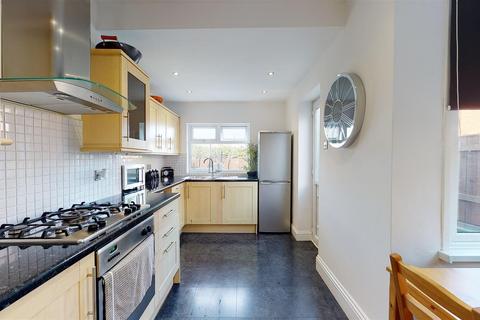 10 Alexandra Park, Sunderland, SR3 1XJ
