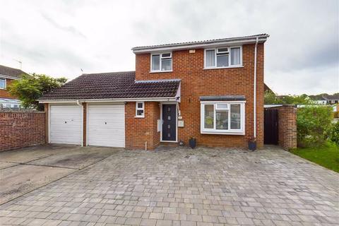 2 Burnsall Close, Worcester, WR4 0BD