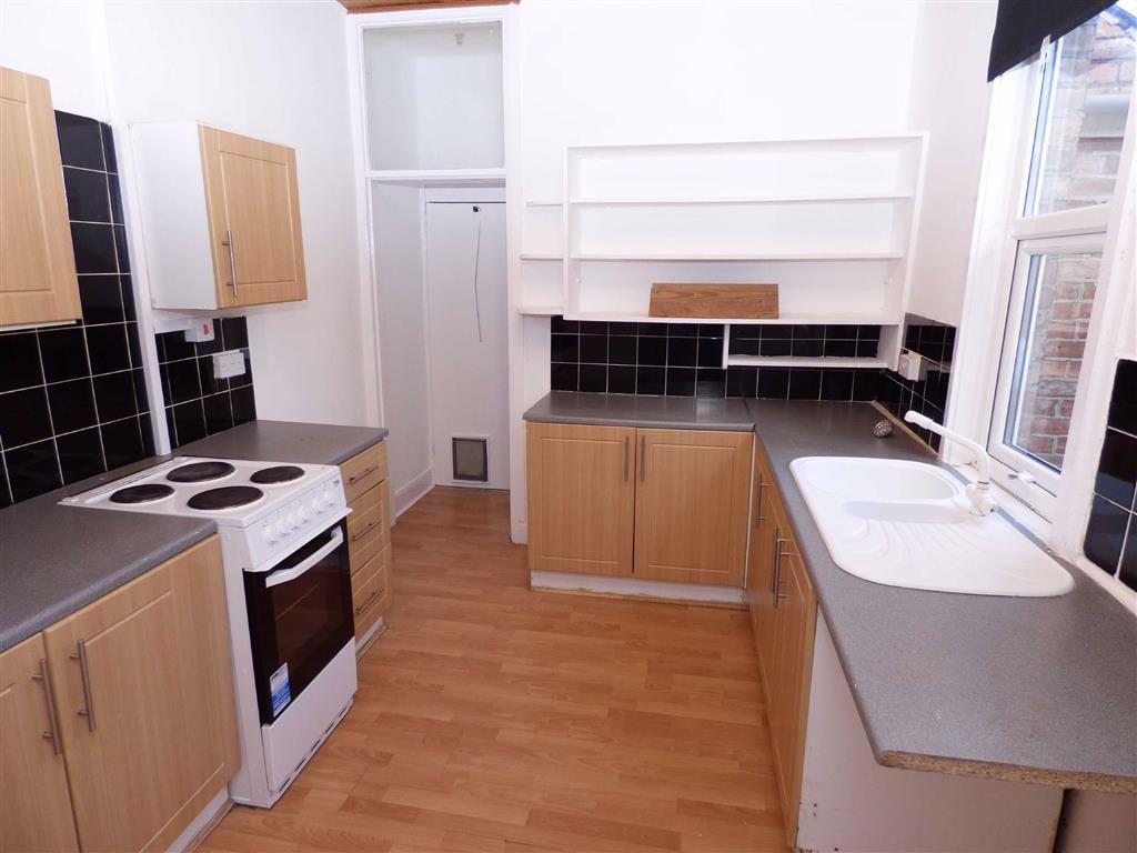 Park Road, Wallsend, Tyne & Wear 3 bed flat £495 pcm (£114 pw)