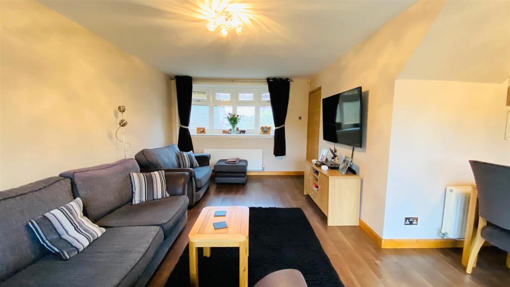 Ambleside Avenue, Seaham 3 bed semidetached house £169,950