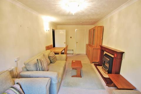 2 bedroom flat for sale - Bramhall Lane South, Bramhall