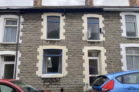 7 Treharne Road, Barry, CF63 1QY