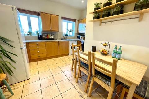 15 Brook View, Grange Park, Northampton, NN4 5DR
