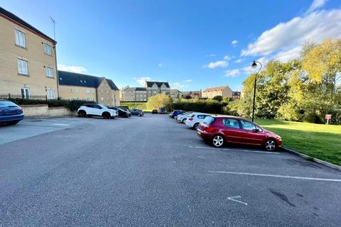 15 Brook View, Grange Park, Northampton, NN4 5DR
