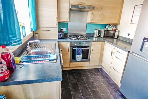 16 Arkless Grove, Consett, DH8 8AB