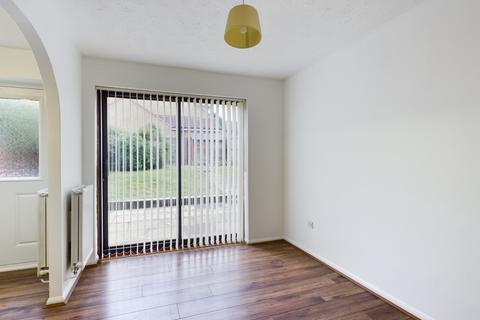 2 Althorp Close, Leicester, LE2 8PZ