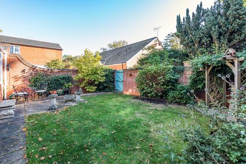 3 bedroom terraced house for sale - Gonerby Court, Gonerby Hill Foot, NG31