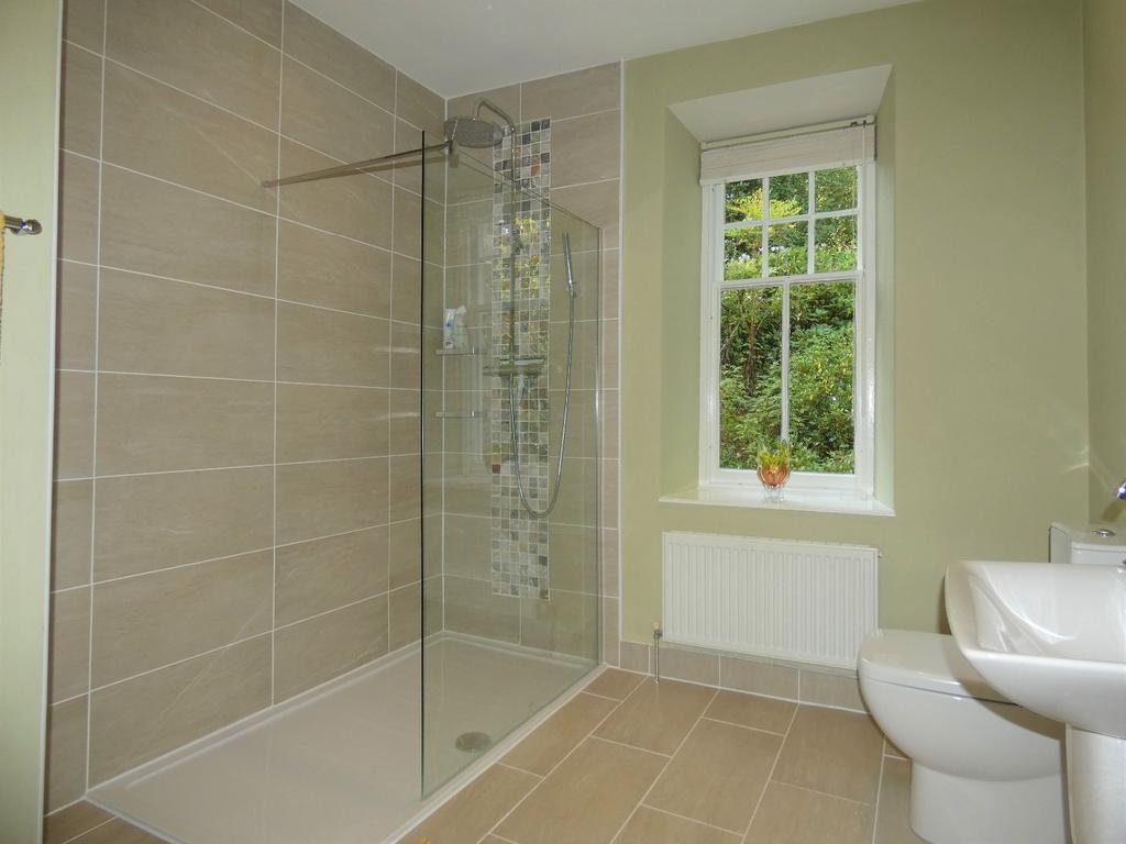 Bedroom Two En-Suite