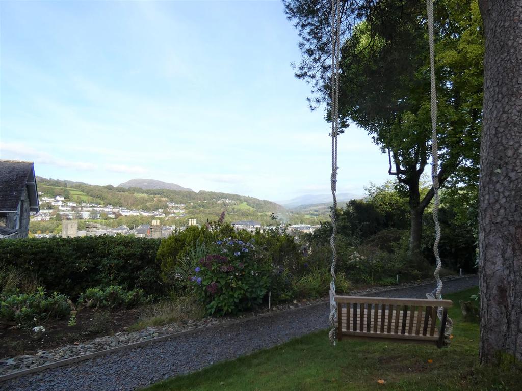 View from rear garde
