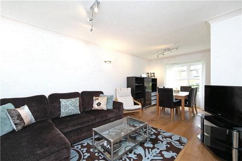 2 bedroom flat to rent - Monmouth Close, Chiswick, London