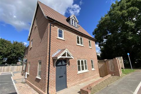 3 bedroom detached house for sale, 8 Broadoak View, Canal Way, Ilminster, Somerset, TA19