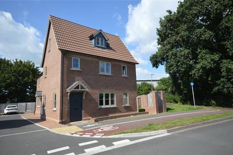 3 bedroom detached house for sale, 8 Broadoak View, Canal Way, Ilminster, Somerset, TA19