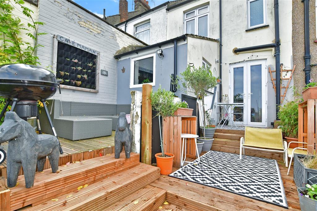 Patio / Decking