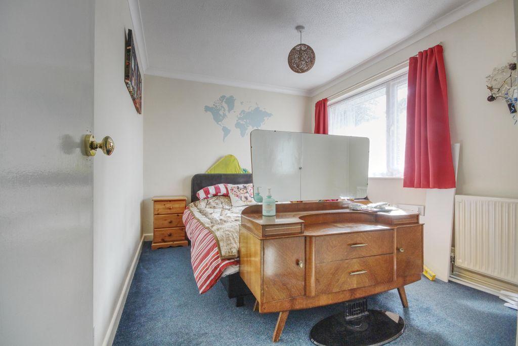 Bedroom 2 (Double)