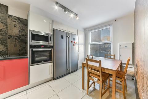 4 bedroom terraced house to rent, Bristow Road, Crystal Palace