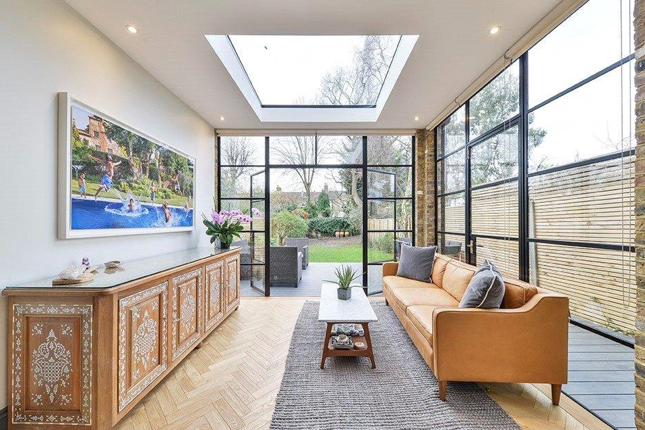 Dundonald Road, Queen's Park, London, NW10 5 bed terraced house £