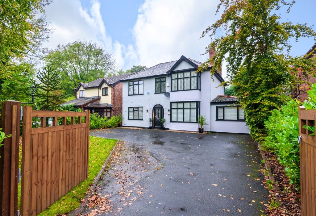Manchester Road, Astley, Manchester 3 bed detached house £595,000