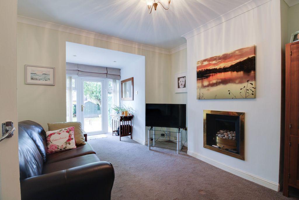 Harewood Grove, Reddish SK5 6HF 3 bed semidetached house £220,000