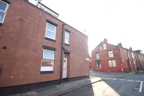 undefined, Flat 3, Recreation Terrace, Leeds, LS11 0AW