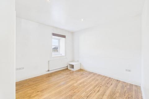 2 bedroom cottage to rent, Chapel Road, Steeton, BD20