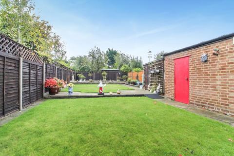 219 Castle Road, Bedford, MK40 3TZ