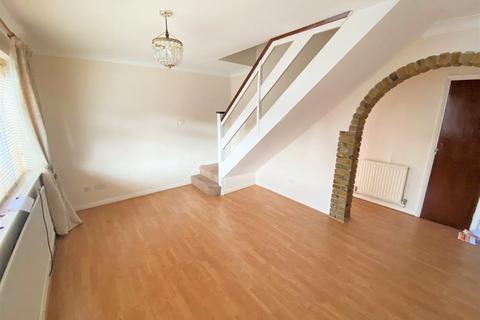 38 Felton Lea, Sidcup, DA14 6BA