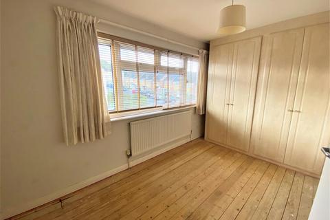 38 Felton Lea, Sidcup, DA14 6BA