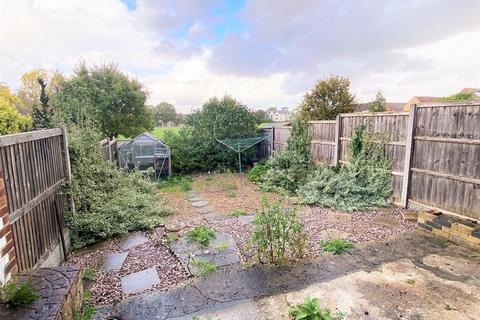 38 Felton Lea, Sidcup, DA14 6BA
