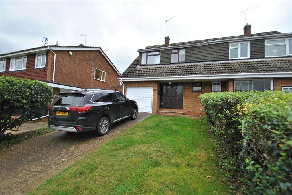 Fairfield, Buntingford, SG99NT 3 bed semidetached house £450,000
