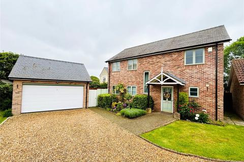 4 bedroom detached house to rent, School Close, West Row, Suffolk, IP28