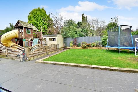 44 Efflinch Lane, Barton Under Needwood, Burton-on-trent, DE13 8EU