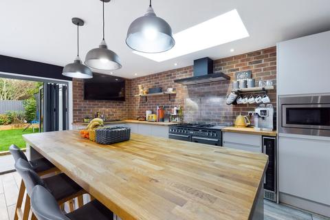 44 Efflinch Lane, Barton Under Needwood, Burton-on-trent, DE13 8EU