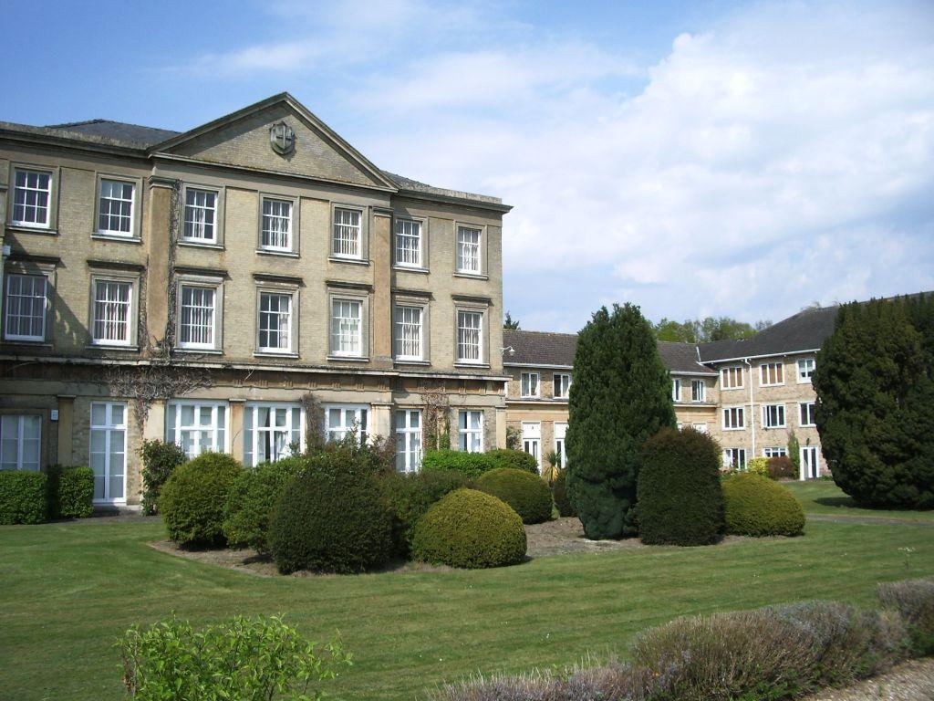 Quintin Gurney House, Keswick Hall, Norwich 2 bed flat £750 pcm (£173 pw)